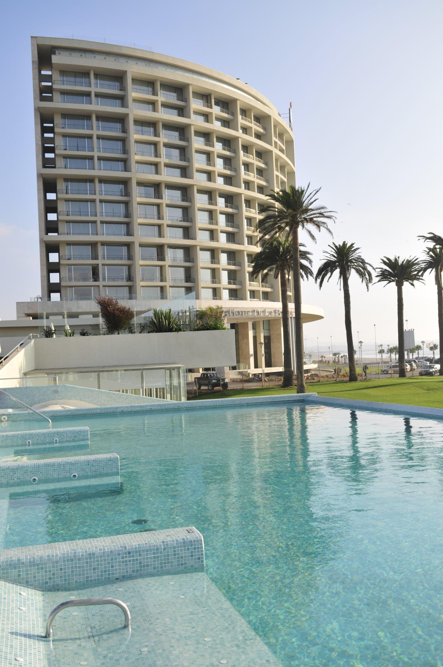 Enjoy Coquimbo Hotel Bagian luar foto The pool at the Four Seasons Hotel