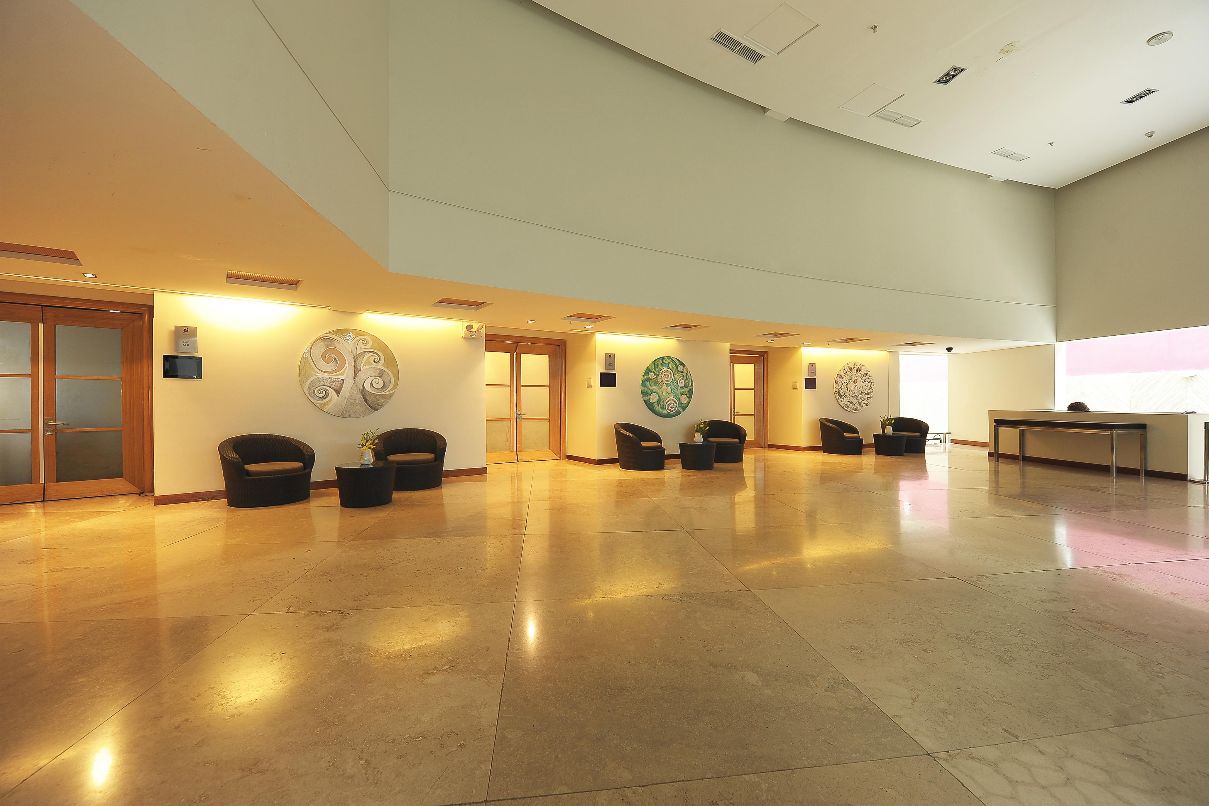 Enjoy Coquimbo Hotel Bagian luar foto Interior of the hospital