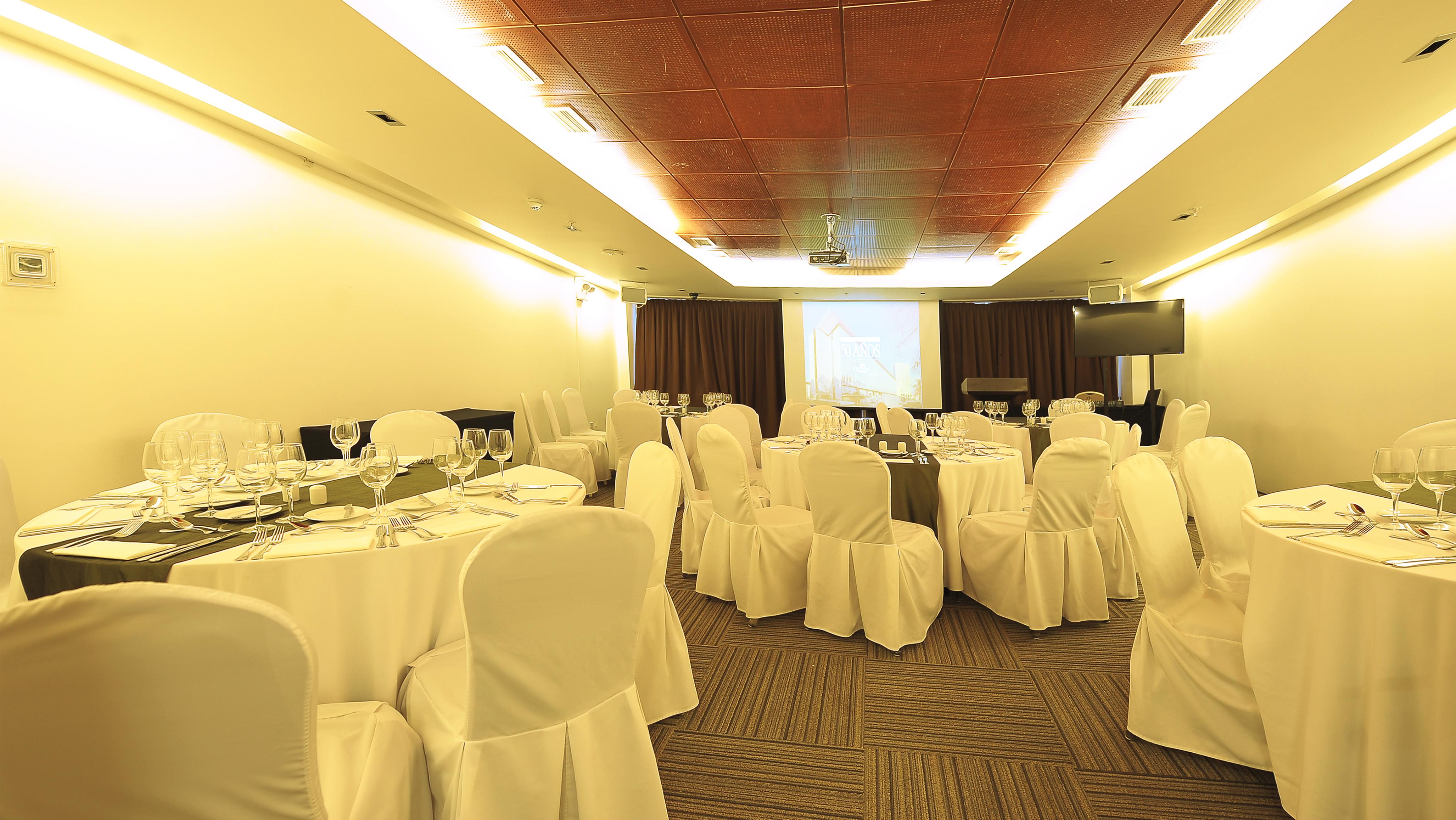Enjoy Coquimbo Hotel Bagian luar foto The ballroom of the hotel